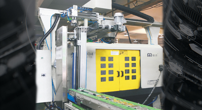 AL320 CNC Lathe with automatic loading Application