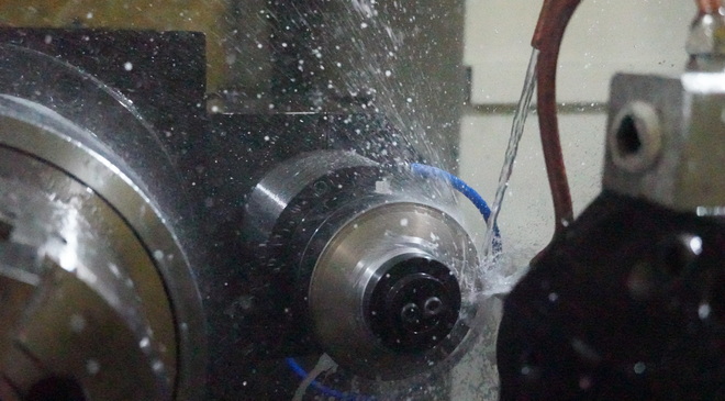 When using diamond wheel to dressing grinding wheel ,X axis and Z axis will interpolation dressing together.