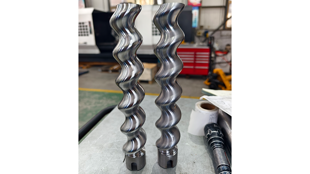 1769134698182345.png Finished parts produced by CNC whirling milling machine with excellent surface finish